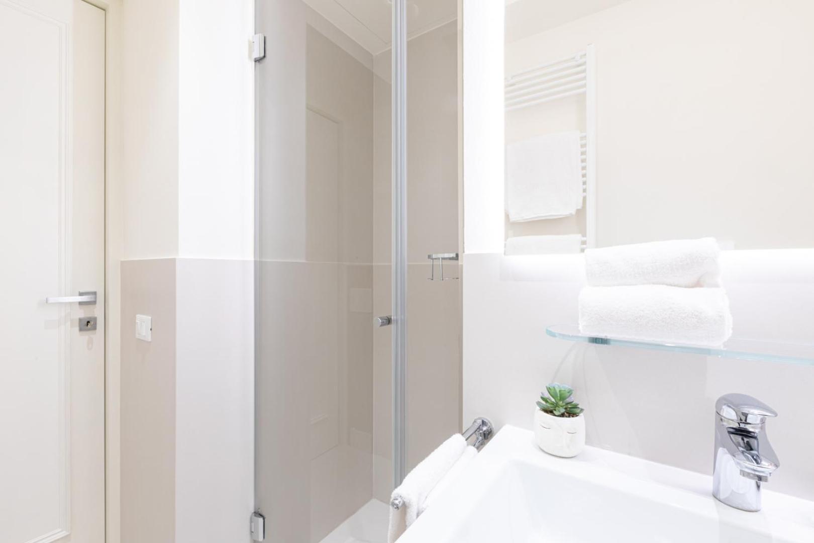 Centrale Suite With Balcony - Top Collection ميلان المظهر الخارجي الصورة